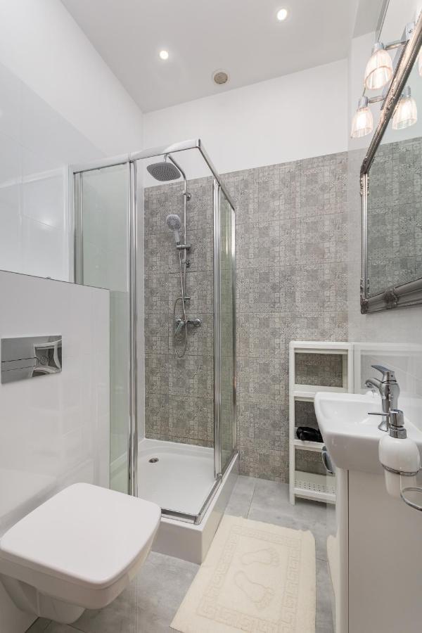 Apartment Al. Wyzwolenia 14a By Homeprime *